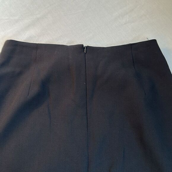J. Crew black lined wool crepe suit skirt 21” long 13” waist zip back - Picture 5 of 15